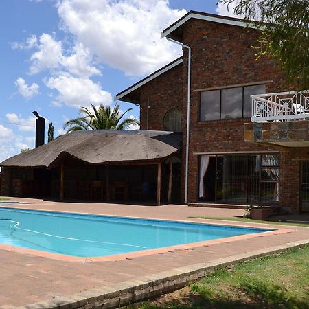 Krige Lodge B&B Bloemfontein Kültér fotó