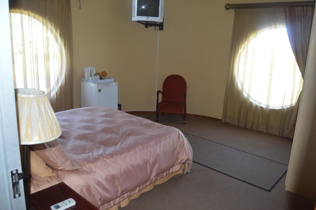 Krige Lodge B&B Bloemfontein Kültér fotó